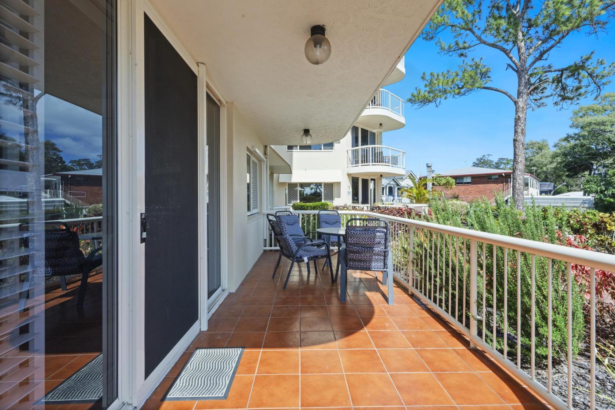 Charlton On The Esplanade Aparthotel Χέρβεϊ Μπέι Εξωτερικό φωτογραφία